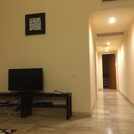 Apartment On Nitza 8A Нетания Экстерьер фото